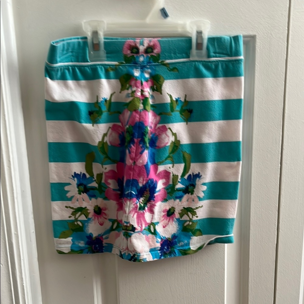 Aeropostale Blue and White Striped Top